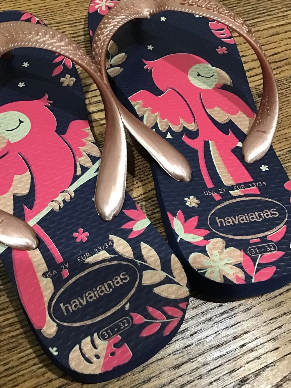 Havaianas Kids Navy & Pink Parrot Flip Flops - Rose Gold Straps